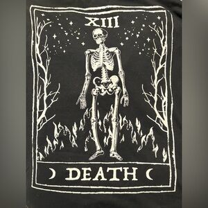 Hot Topic Black Tarot Card Hoodie